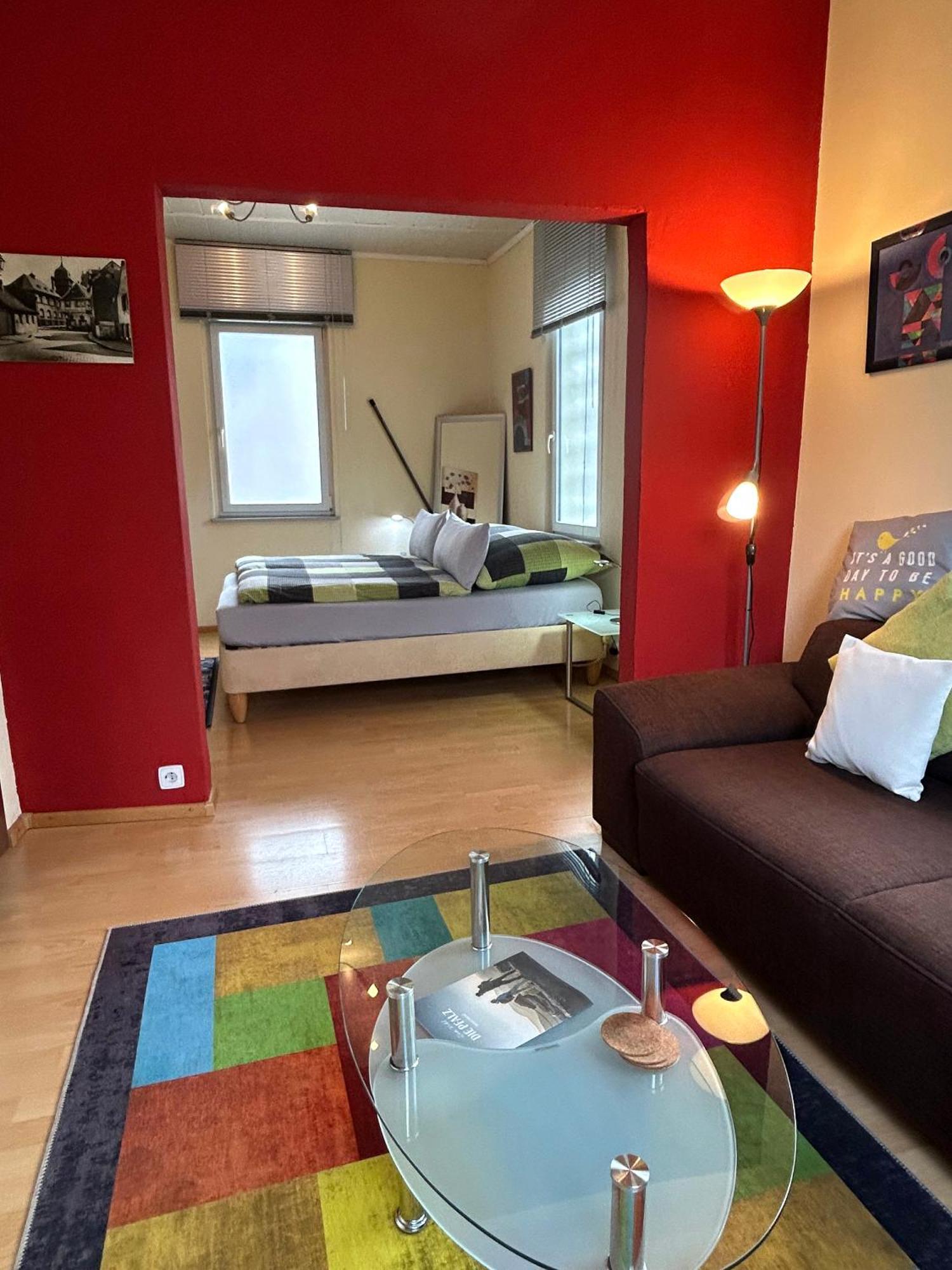 Holiday Il Macellaio - Mittendrin Statt Nur Dabei-Nw Zentrum Neustadt an der Weinstraße 外观 照片